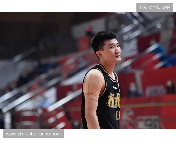 最强CBA“足球外援”是谁?排名揭晓 最强CBA“足球外援”是谁?排名揭晓